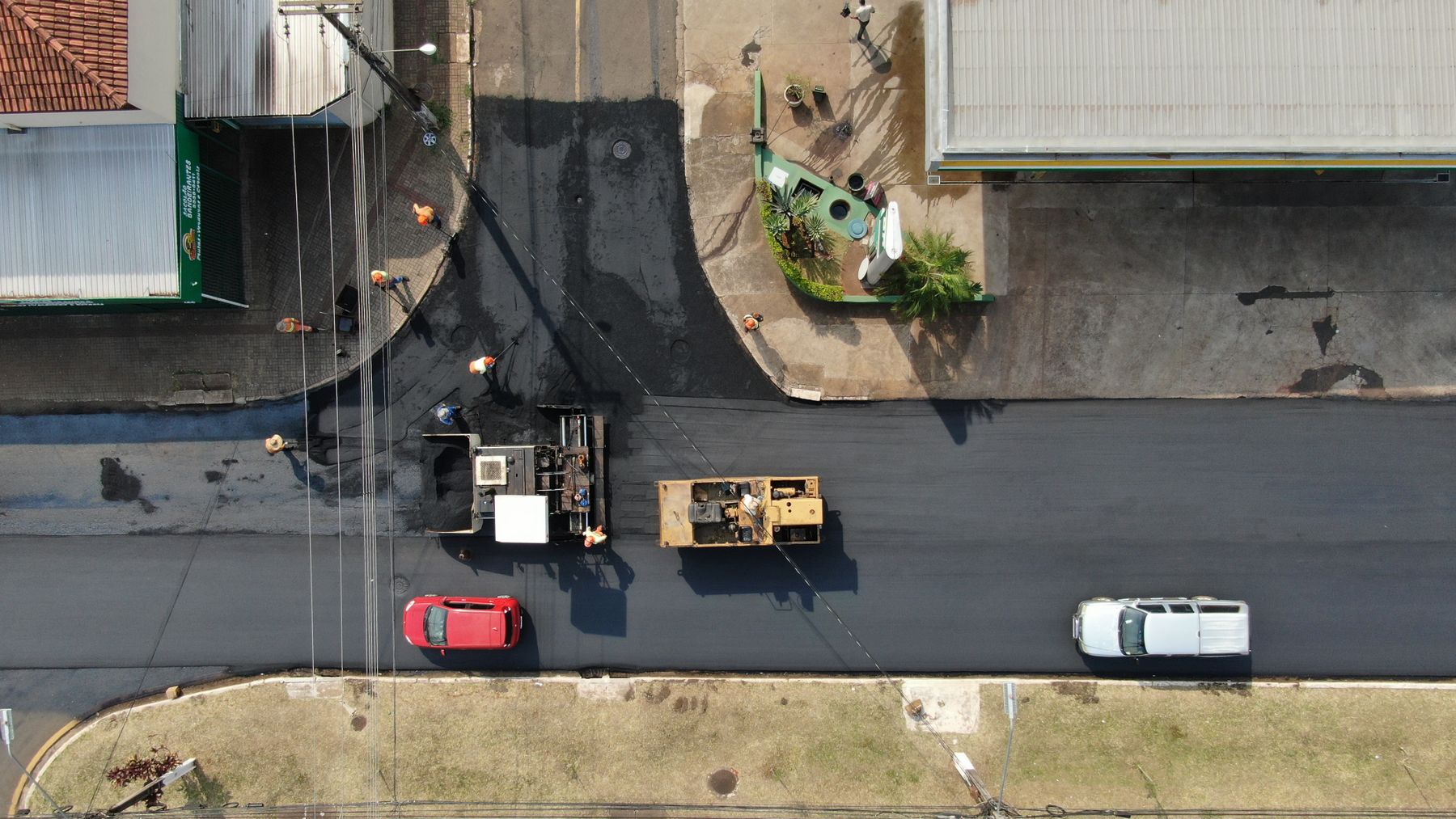 Pavimentação urbana realizada no Paraná, Brasil